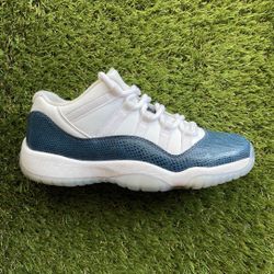 Jordan 11 Low “Navy Snakeskin”