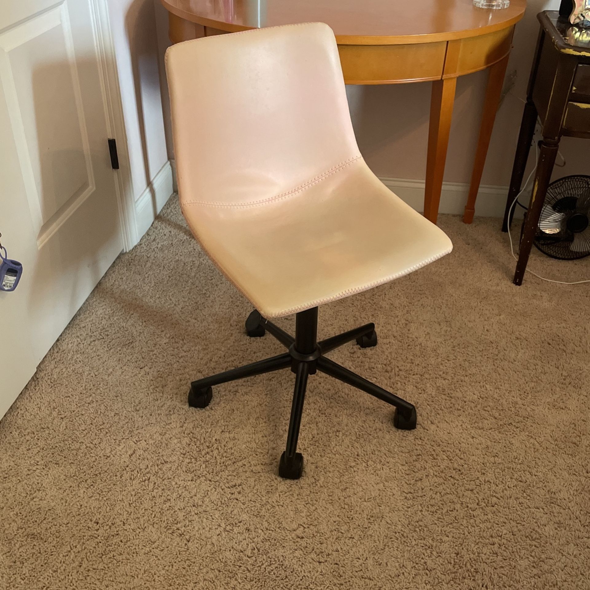 Pink Rolling Desk Chair With Adjustable Height Lever