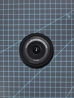 Canon EF-S 24 mm lens