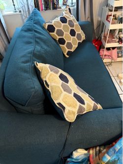 Love seat