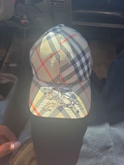 *Burberry ekd bias check baseball cap *