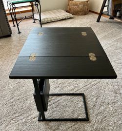 Foldout side desk/table