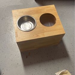 Dog food And Storage Box. Awesome REDUCED