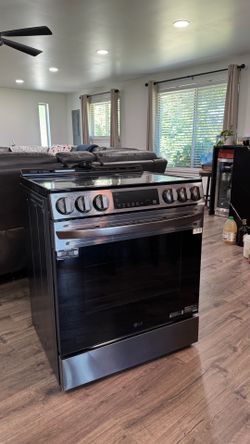 ThinQ LG Electric Stove