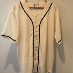 Large Men’s Off White Baseball Jersey New