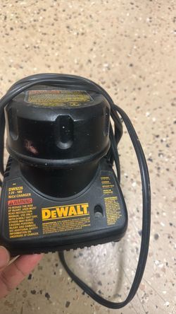 DeWalt DW9226 7.2V-18V NiCd Battery Charger