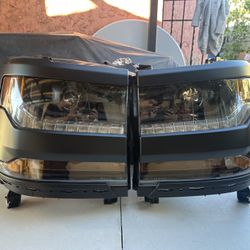 Silverado 1500 headlight year 2016 to 2019