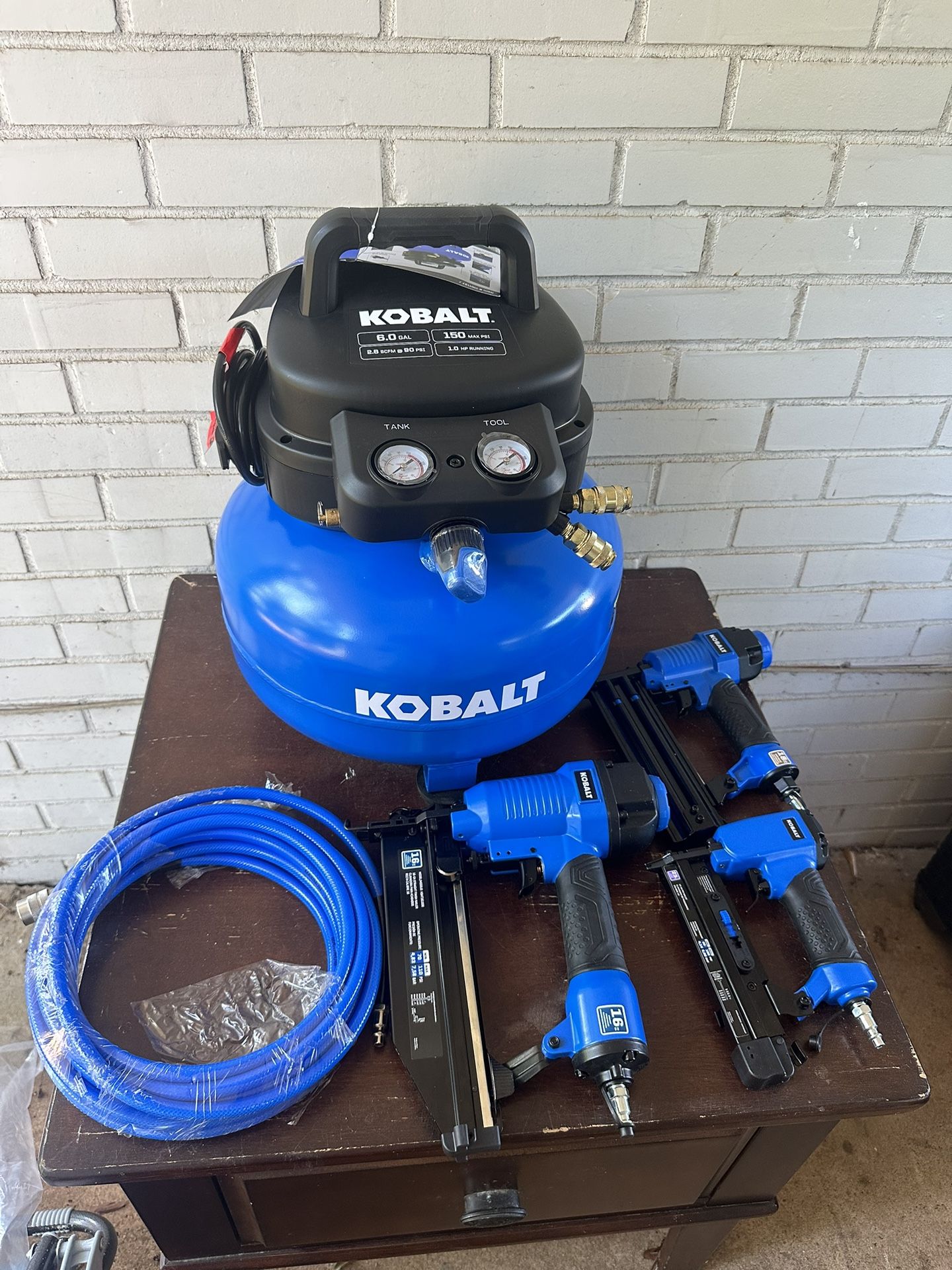 Kobalt Air compressor With Nail Guns