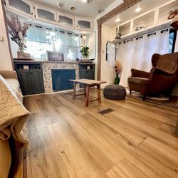 Glamp in style: Renovated Bighorn Fifth Wheel