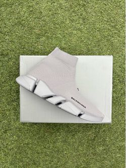 Grey Balanciaga Gris