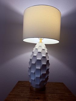 Tall Table Lamp 38.8” In Like New Condition