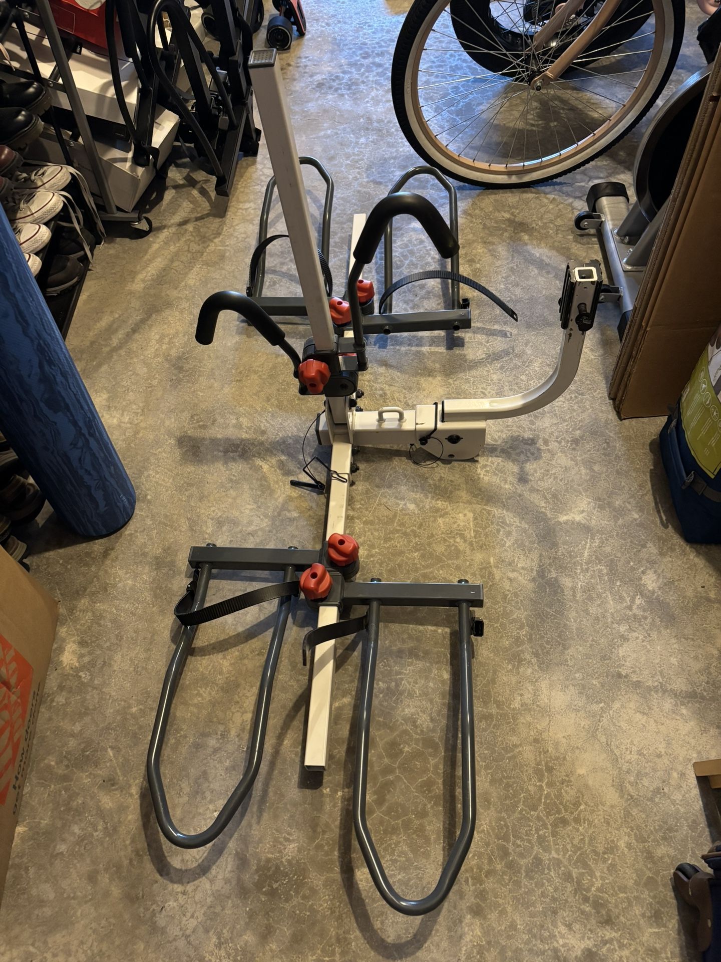 Tow Hitch Mounted Bike Rack