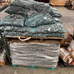 Grey Mexican beach pebbles, 50lb bags