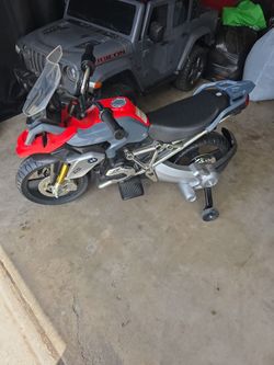 Electric toys motorcycle and car