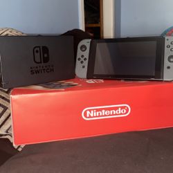 Nintendo Switch 