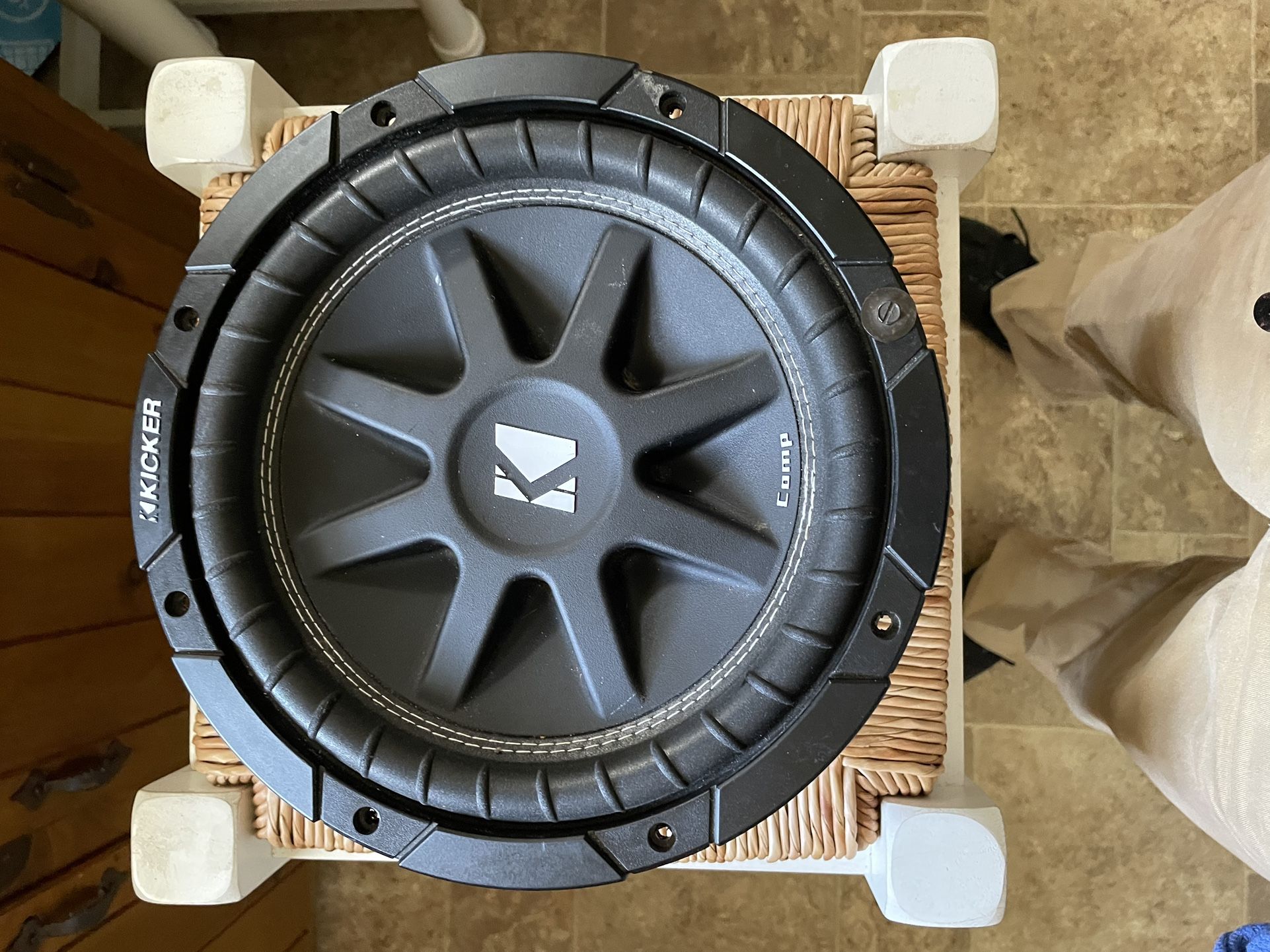 Kicker Subs