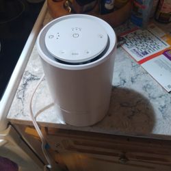 Frida Baby  Air Purifier 
