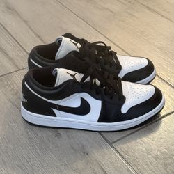 Women’s Air Jordan 1 Low Size 8.5