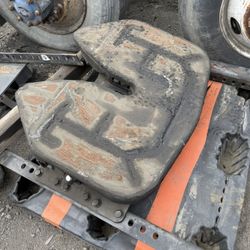 Stationary 5th Wheel Plates – Heavy Duty Truck Parts