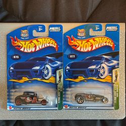 Flying aces 32 Ford and one deuce roadster