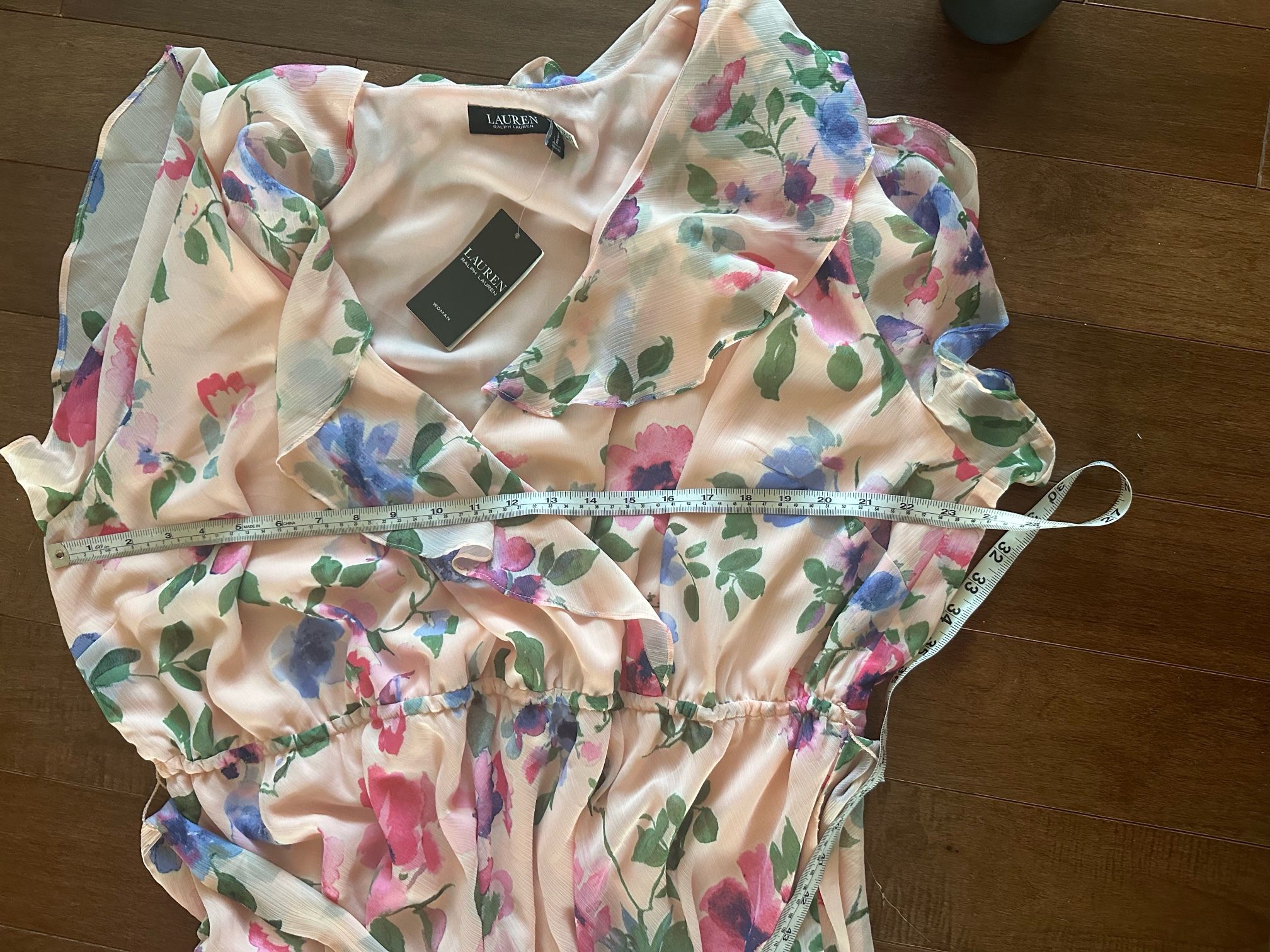 Lovely pale pink, multi color, floral Plus size 2X/ 20W Ralph