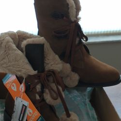 Sports Ecosystem Boots 