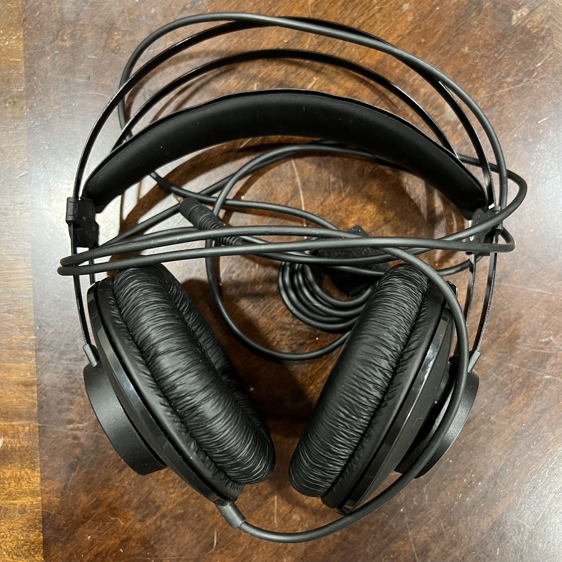 AKG K52 Closed-Back Over Ear Headphones