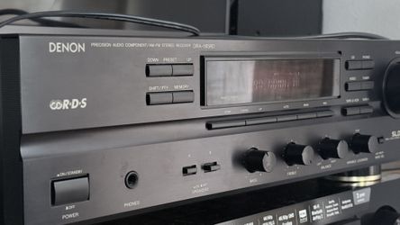 Denon DRA-565RD AM/FM A/V Stereo Receiver