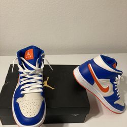 AIR  JORDAN 1 MID 