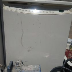 Dishwasher GE profile.