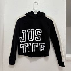 Justice Active girls cropped hoodie in black & white - Size 10