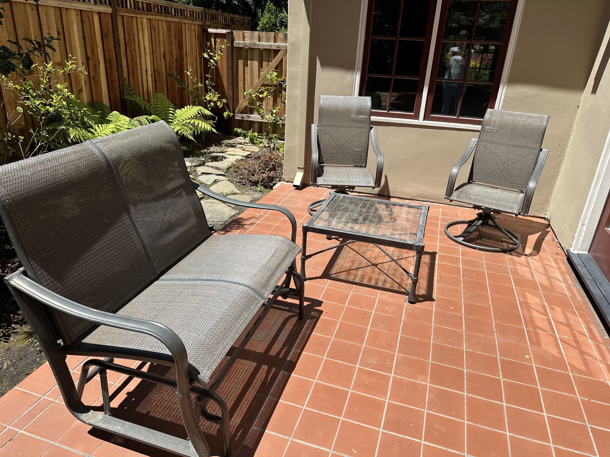 Free Outdoor Patio Furniture