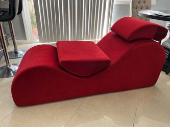 Yoga Chair Lounge – Red Velvet – Removable Cushions – Good Condition