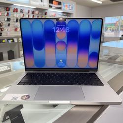 MacBook Pro M5 512gb 16ram