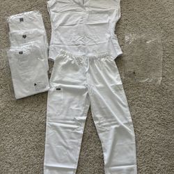 White Scrub Set – NiaaHinn (Top + Jogger Pants) – Size M - $25 Each Set (4 Total) 