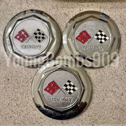 3 Tru-Ray Hubcaps