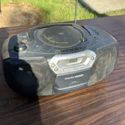 Phillips CD/AM/FM/Cassette Stereo