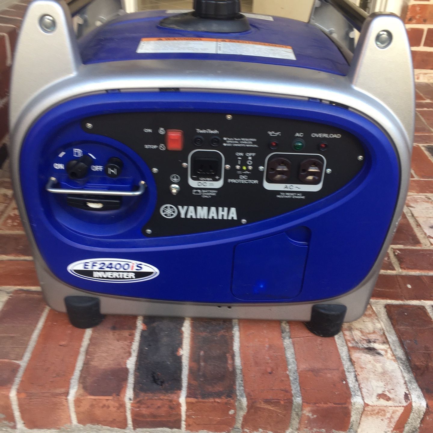 Yamaha EF2400iS Portable Inverter Generator