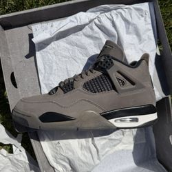 Jordan 4 Cave Stone Size 9.5