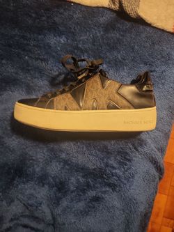 Black Micheal Korse shoes