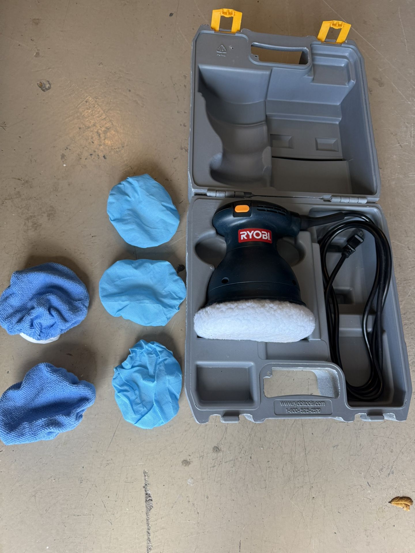 Ryobi 6” Buffer with Accessories never used