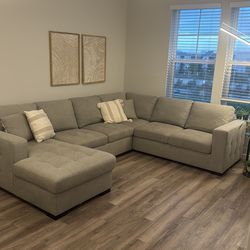 Sectional sofa room