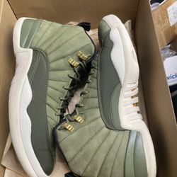 Jordan 12s