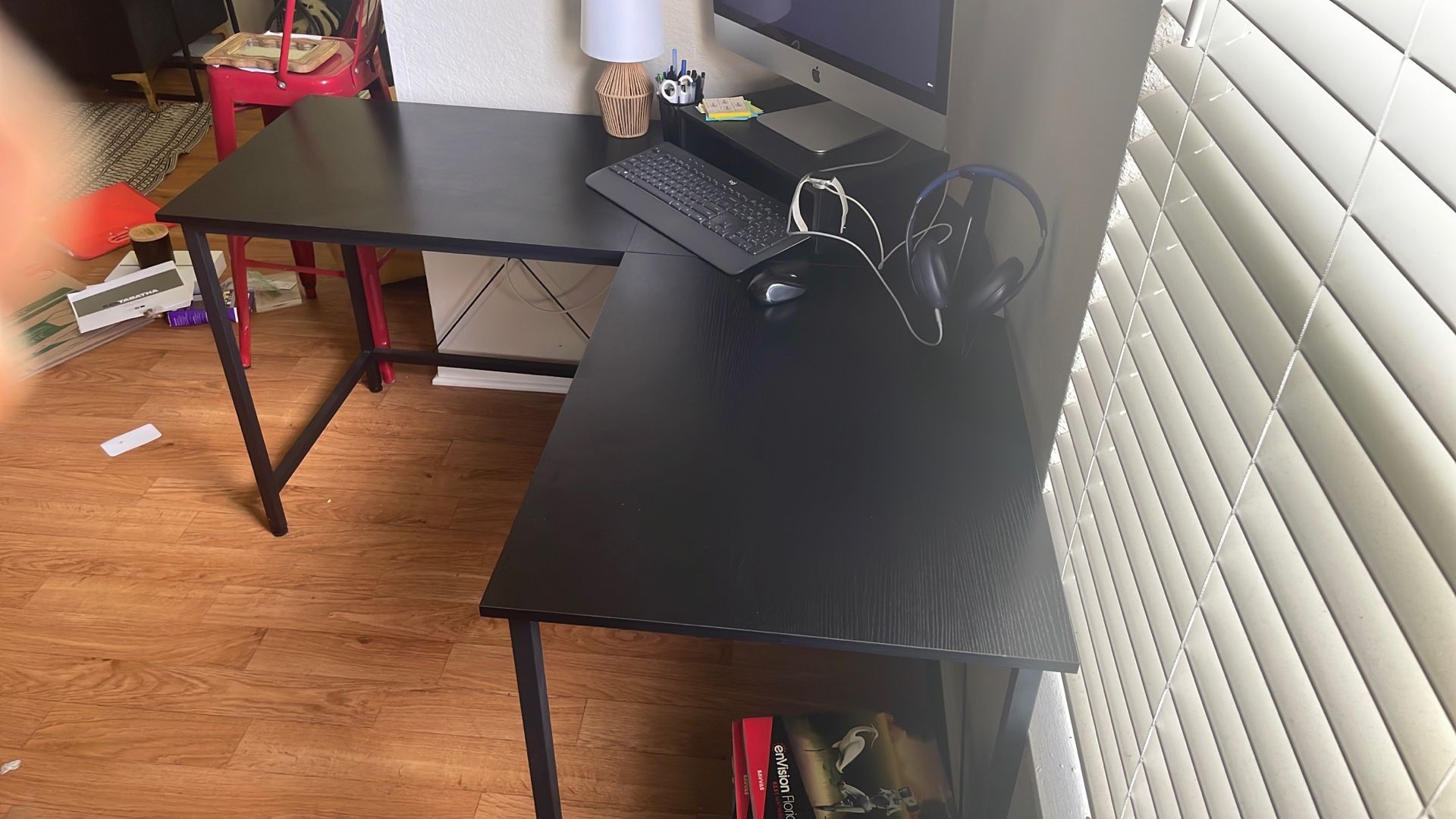 Corner Desk