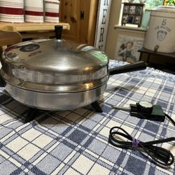 Farberware Electric Skillet/ Fry Pan