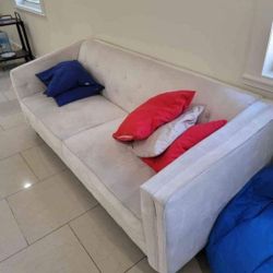 white couch, loveseat sectional furniture for living room. Sofa blanco