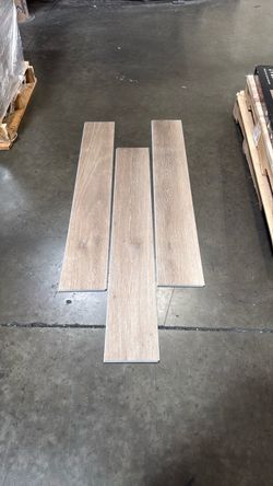 Click LVT