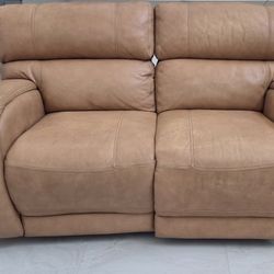 Powered Reclining Loveseat 