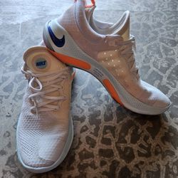 Men's Nike Shoes- Size 10