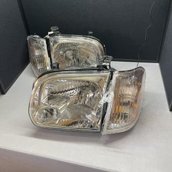 Toyota tundra - Toyota sequoia headlights